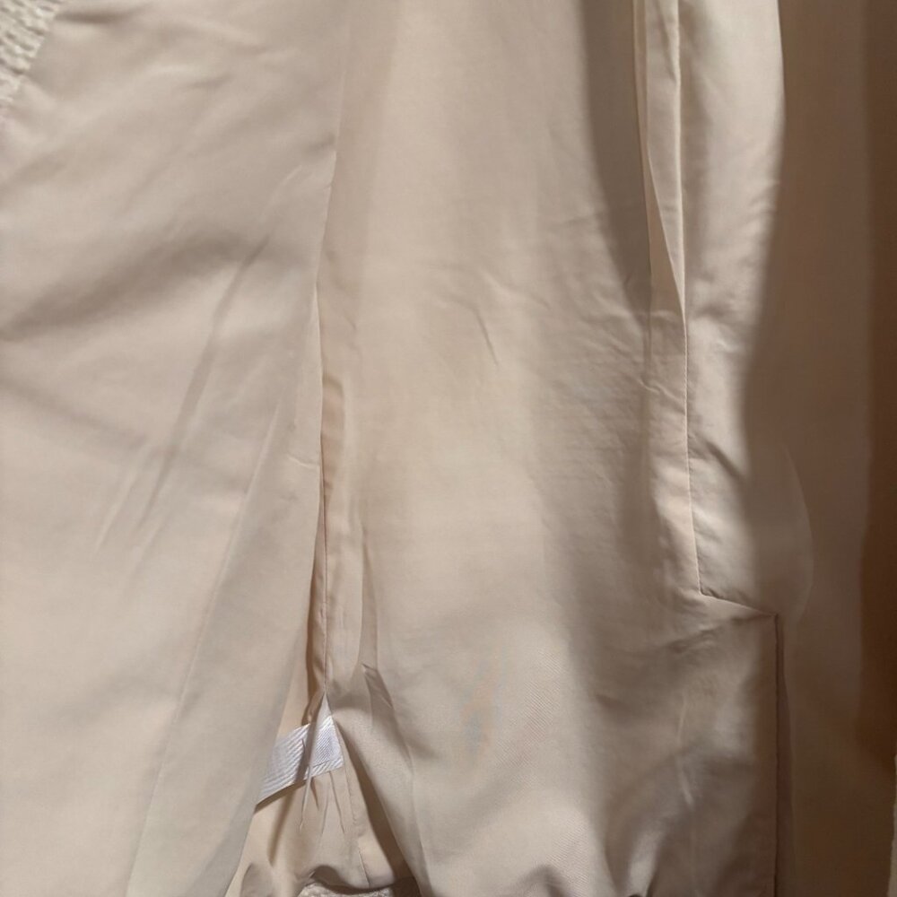 Ann Taylor Cream Textured One-Button Blazer - Picture 9 of 10
